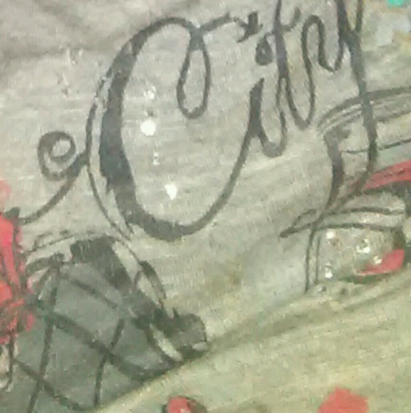 Meet your Posher, Aisha - Picture 1 of 1